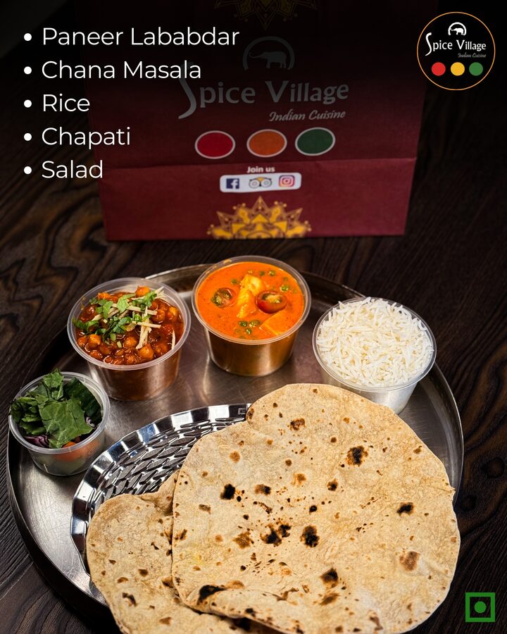 Friday veg tiffin box: Paneer Lababdar and Chana Masala